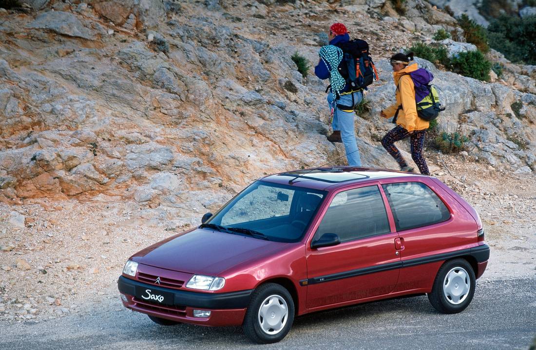 citroen_saxo_3-door_5