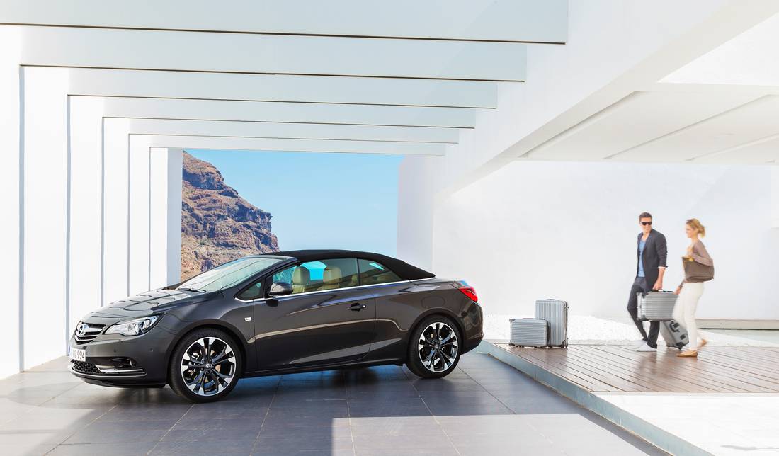 opel_cascada_92