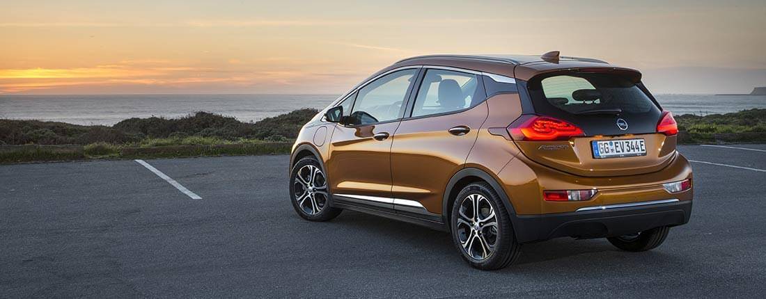 opel-ampera-l-03