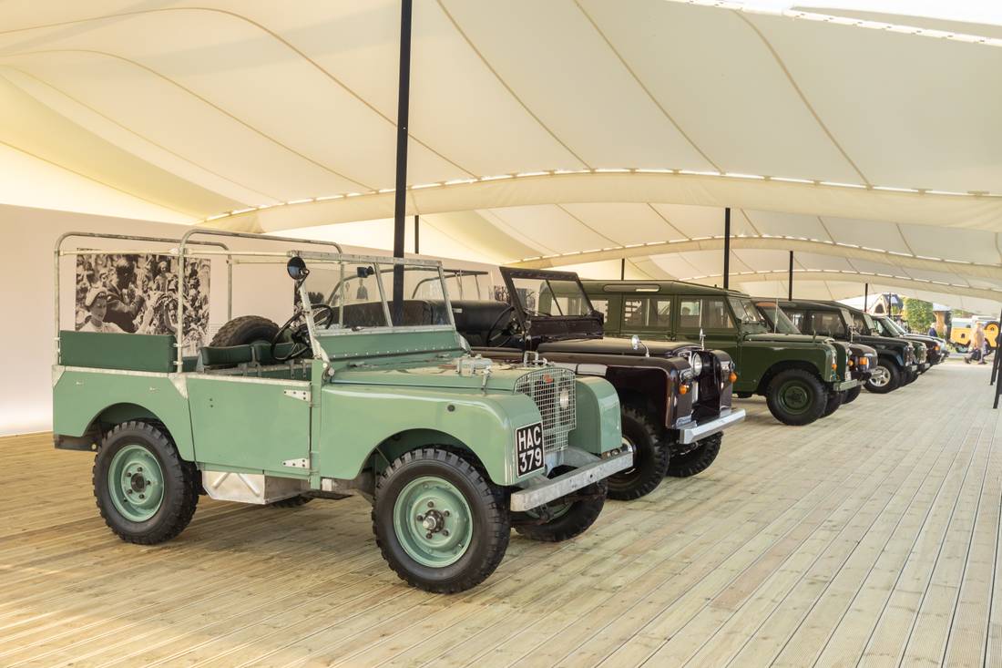 LR_Goodwood_Revival_Royal_Statics_080923_001