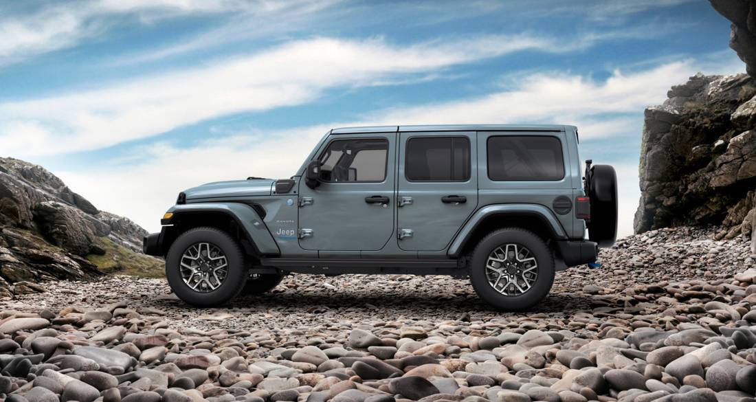 2024Wrangler4xe (1)