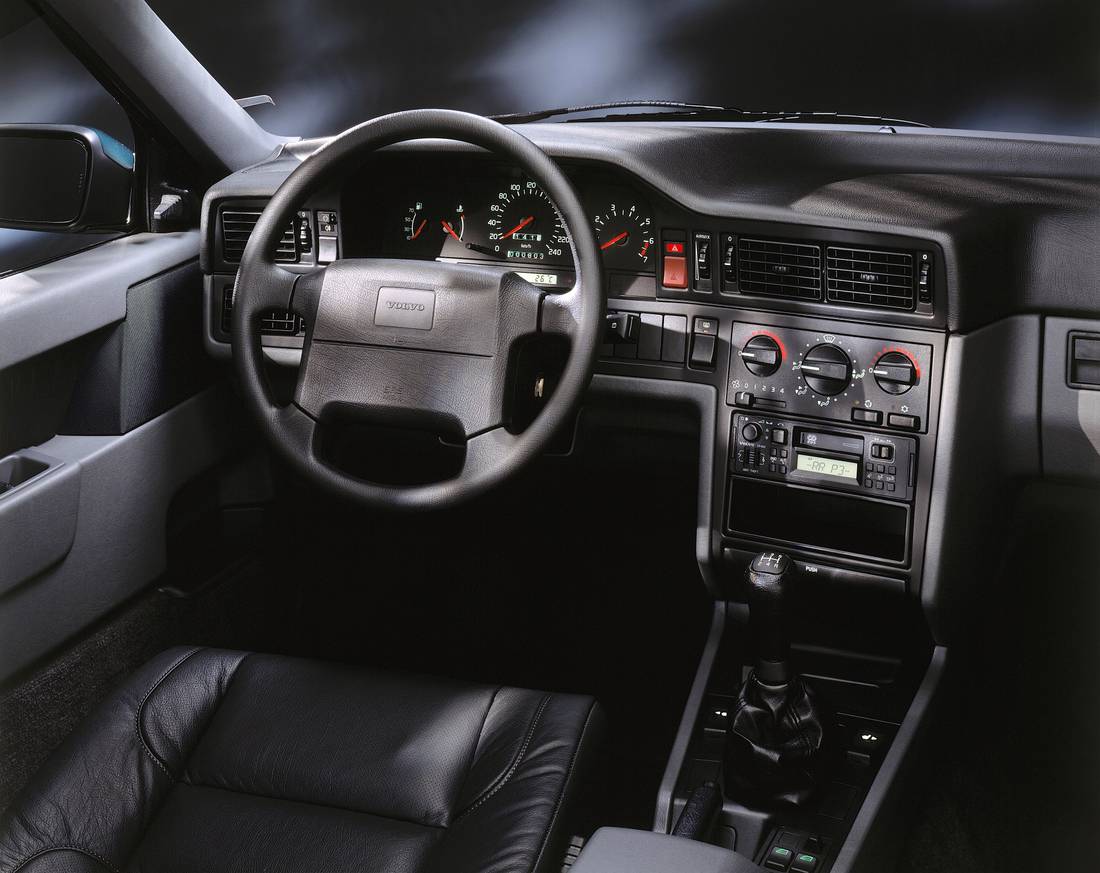 6447_Volvo_850