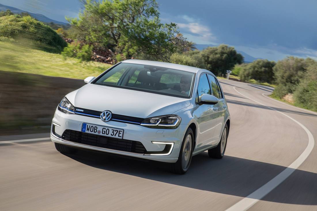 AS24-modelpagina-vw-e-golf_01