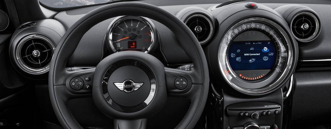 mini-paceman-l-03