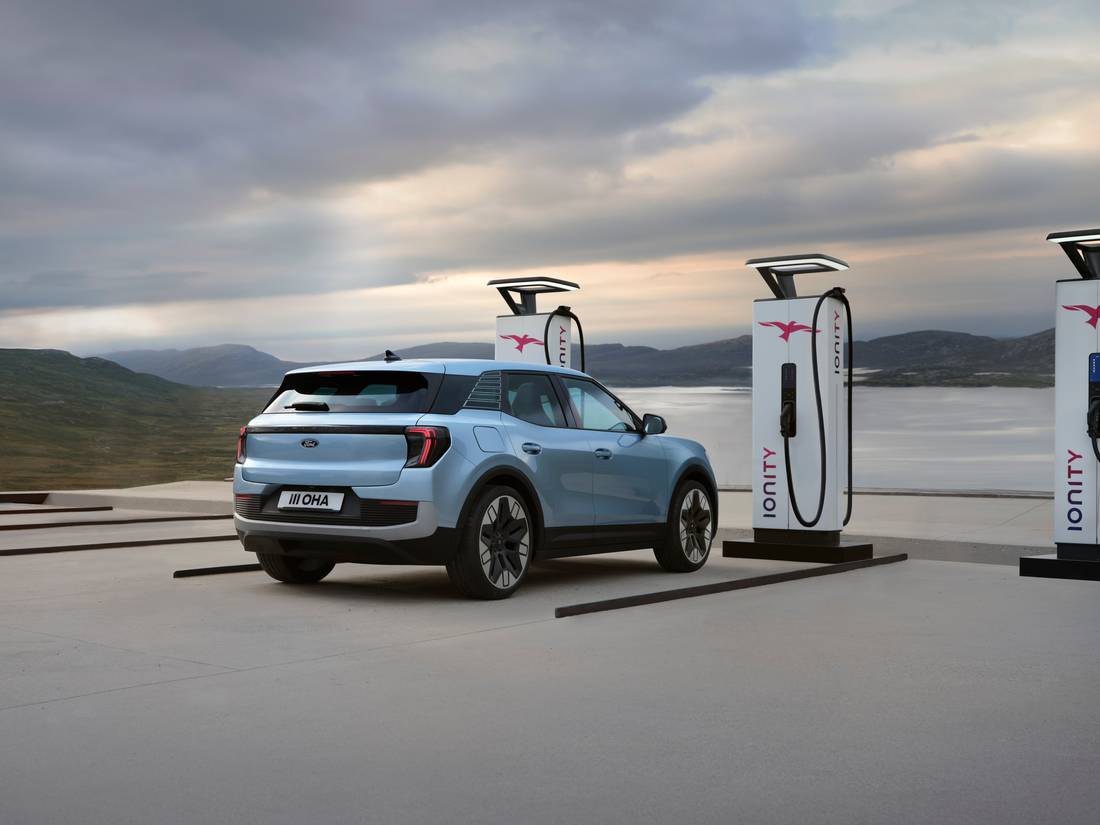2023Ford_TheNewAll-ElectricFordExplorer_Norway_01