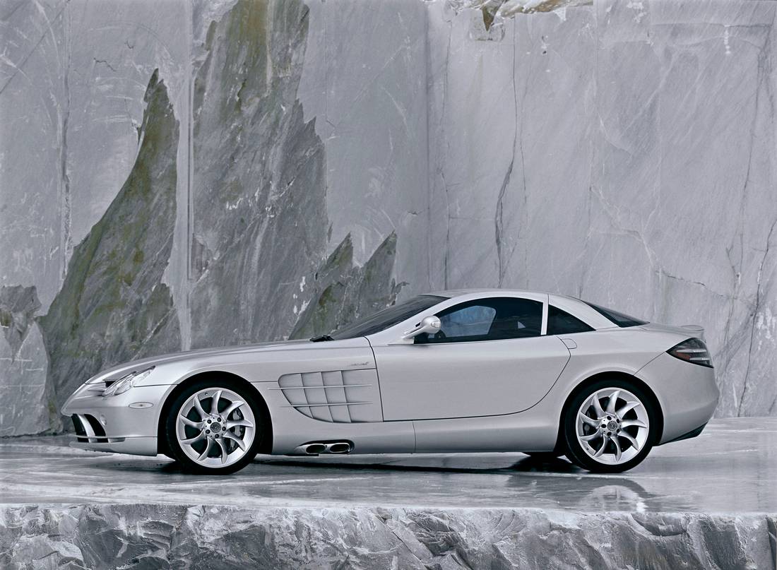 a2003f4098