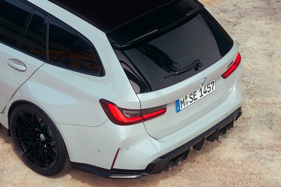 P90468129_lowRes_the-first-ever-bmw-m