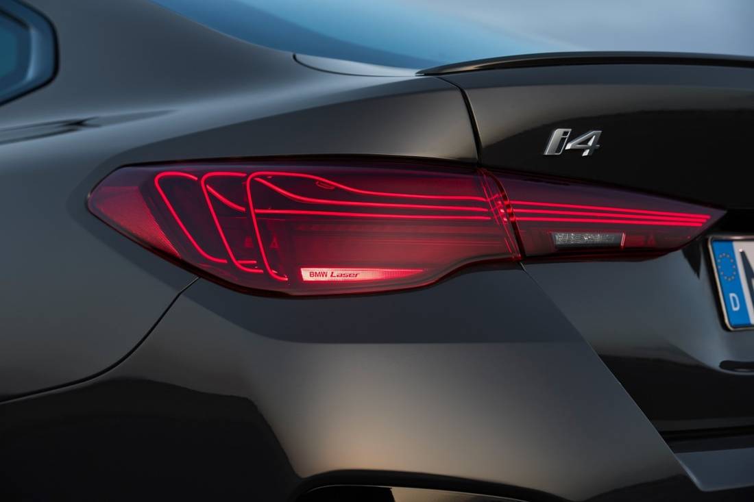 P90546621_lowRes_the-new-bmw-i4-e-dri