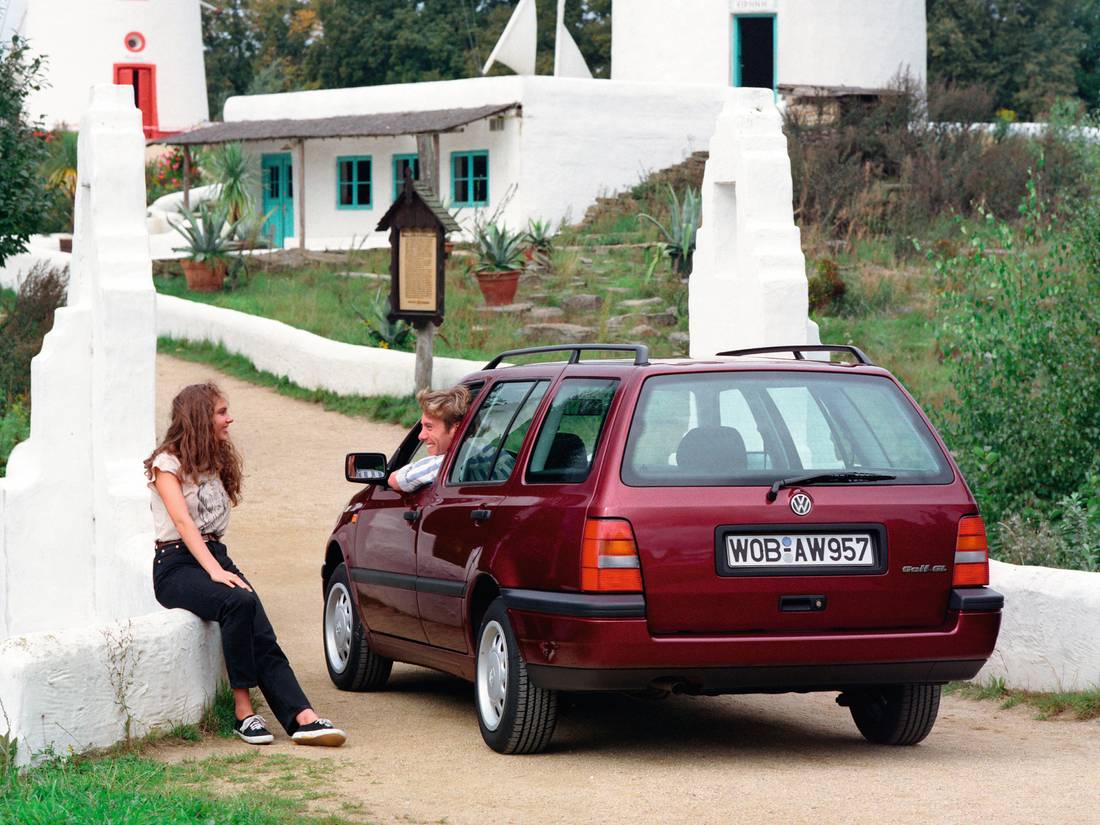 volkswagen_golf_variant_gl