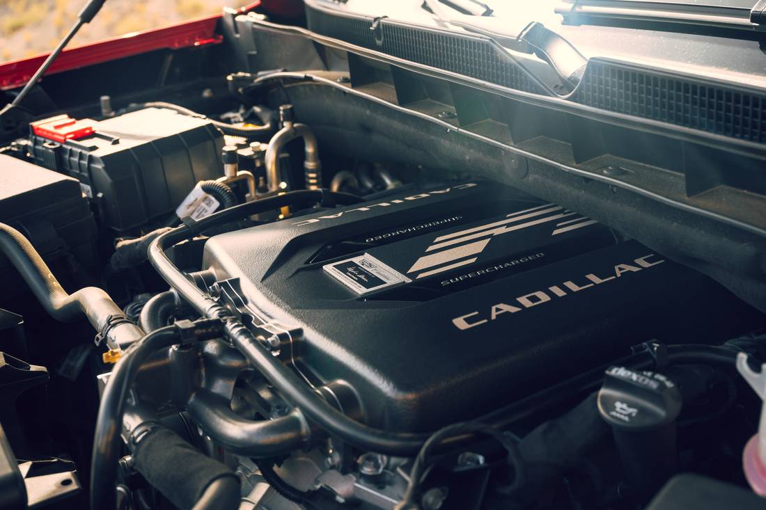 2023-cadillac-escalade-v-112