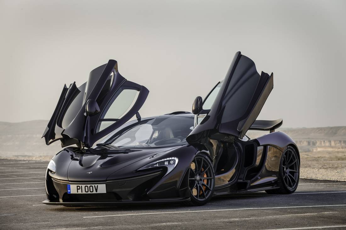 Medium-2226-McLarenP1Bahrain