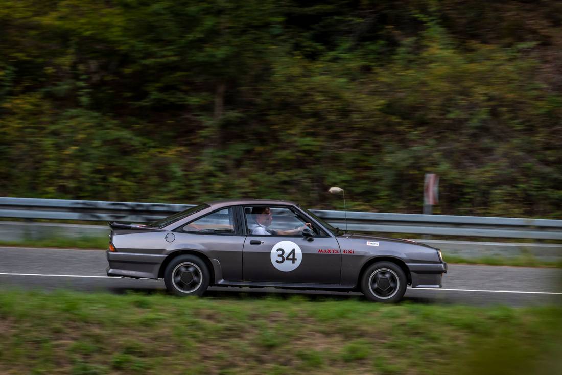 Opel-Manta-B-507710