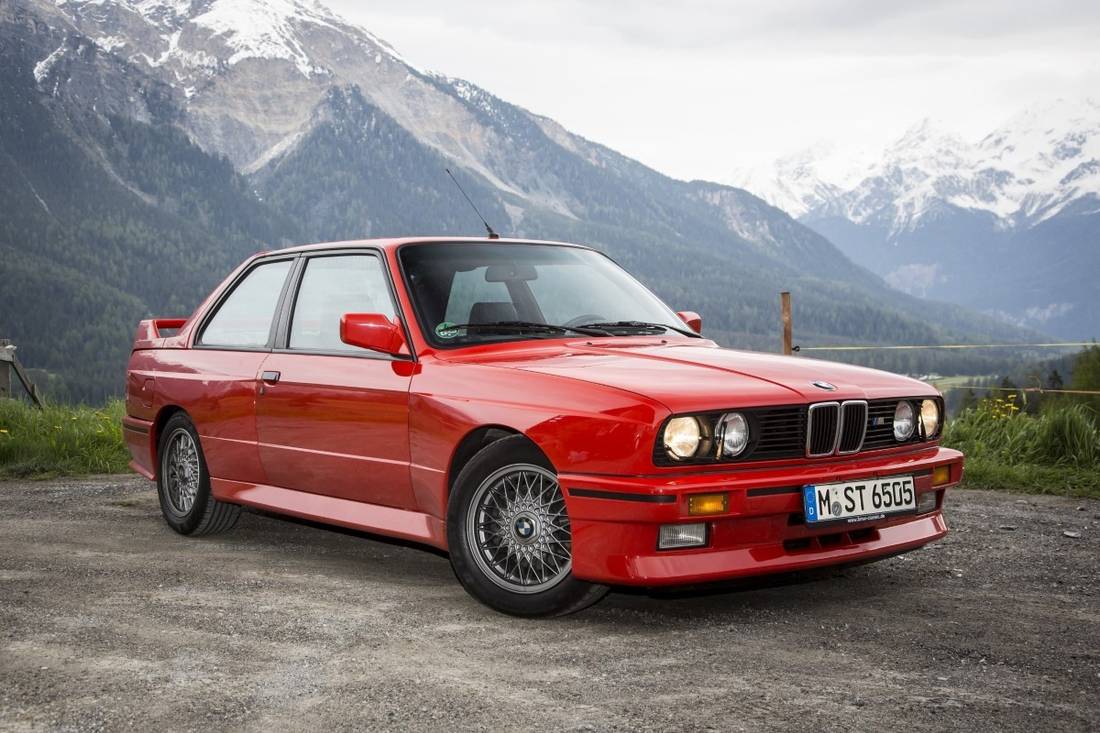P90233604_lowRes_the-bmw-m3-e30-09-20