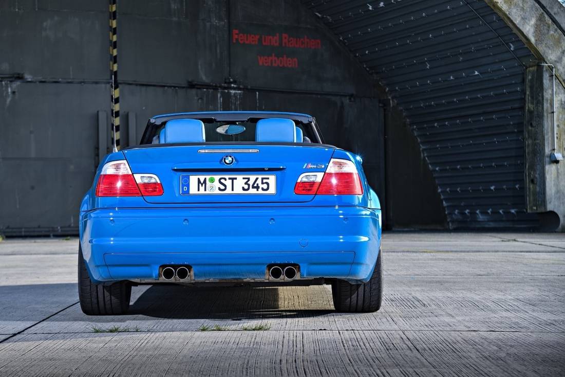 P90236560_lowRes_the-bmw-m3-convertib
