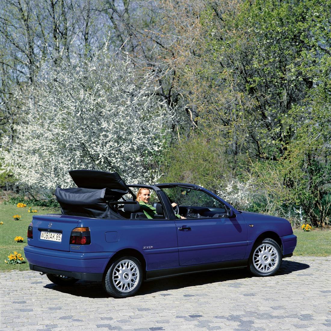 volkswagen_golf_cabrio_joker