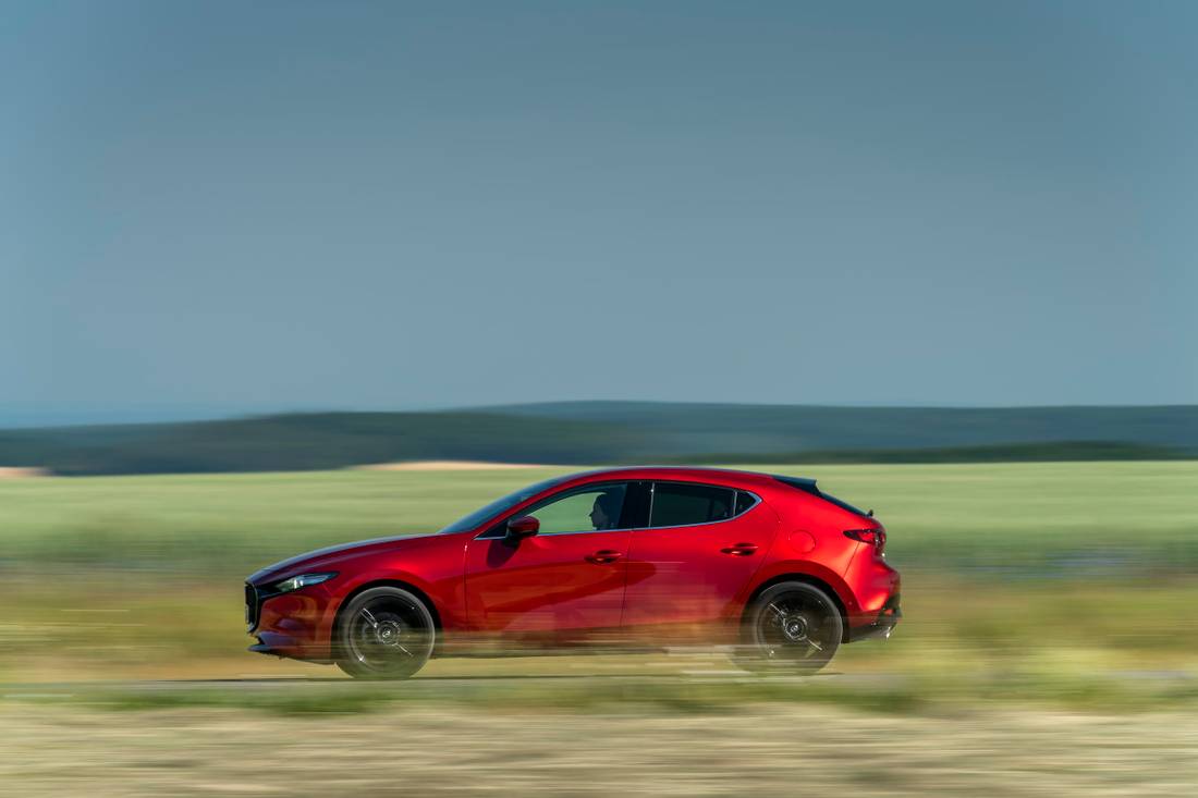 Mazda3 Skyactiv-X Action 15