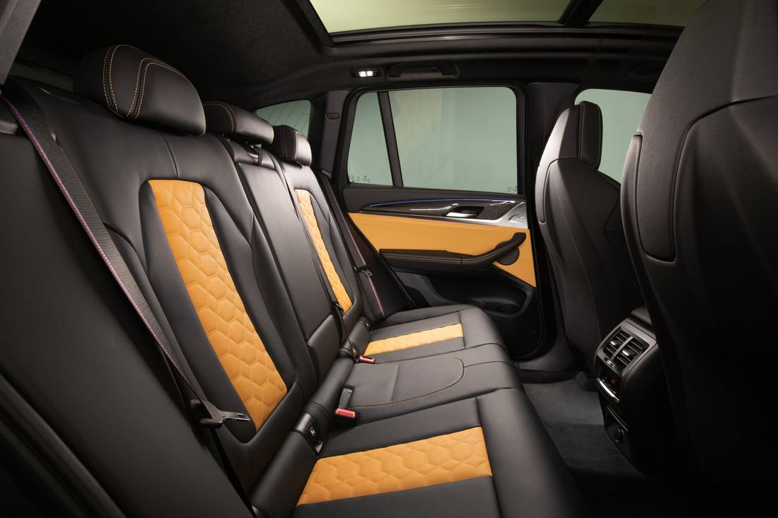 P90336044_highRes_the-all-new-bmw-x3-m