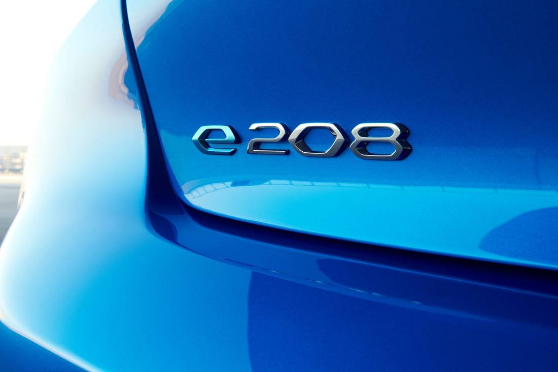 Peugeot 208 5