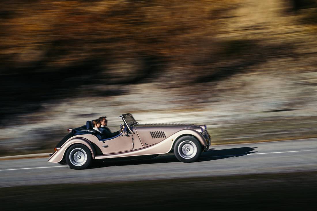 Morgan-Plus-Four-dynamic-07