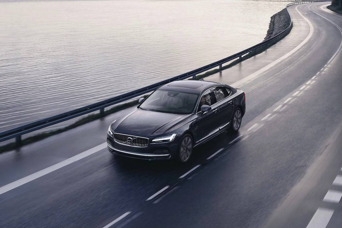 Volvo S90 AS24 1