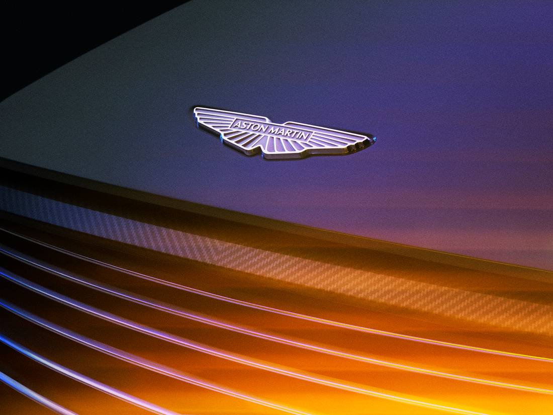 AstonMartinValour_18