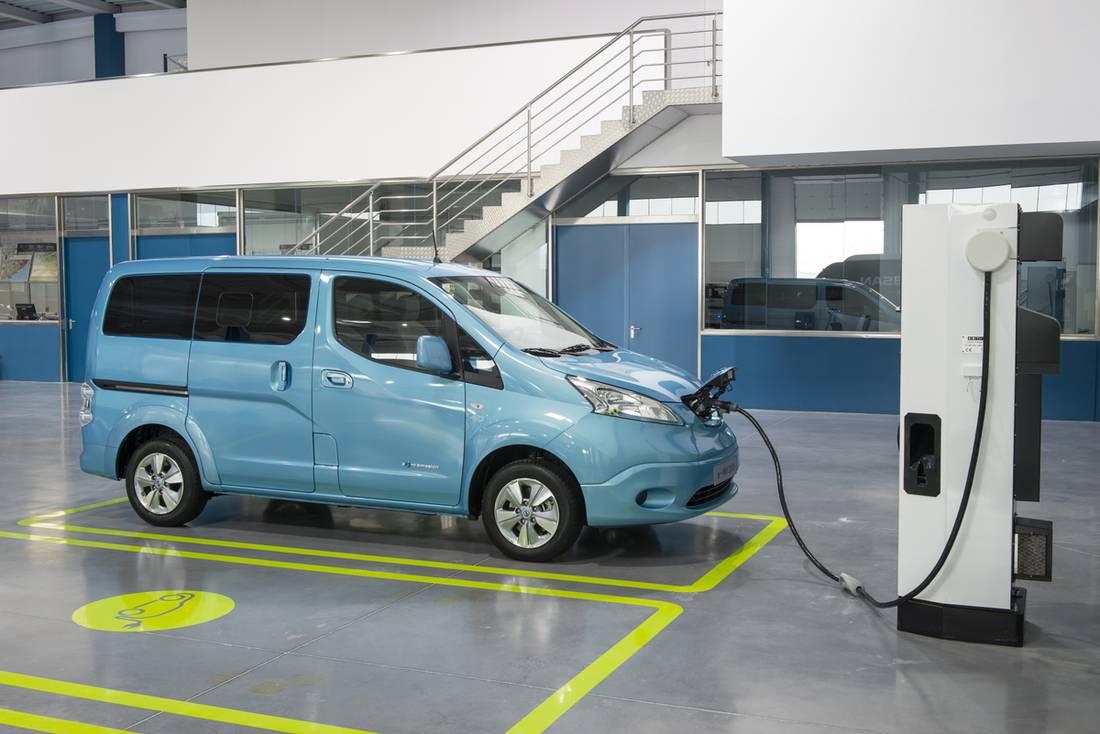 Nissan NV200 AS24 4