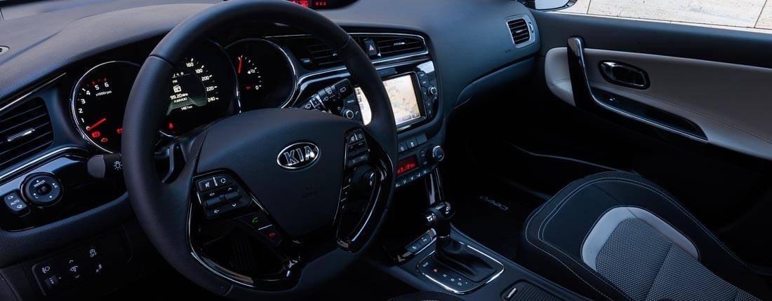 kia-ceed-sw-l-02