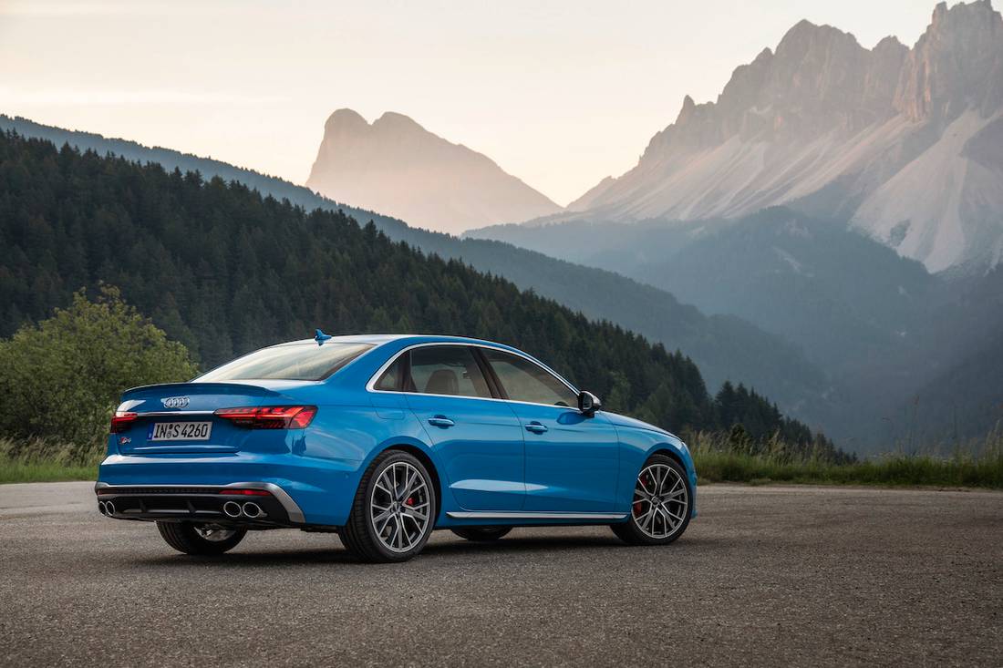 Audi S4 2