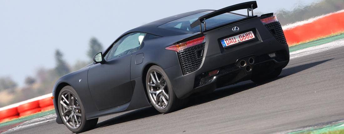 lexus-lfa-l-03