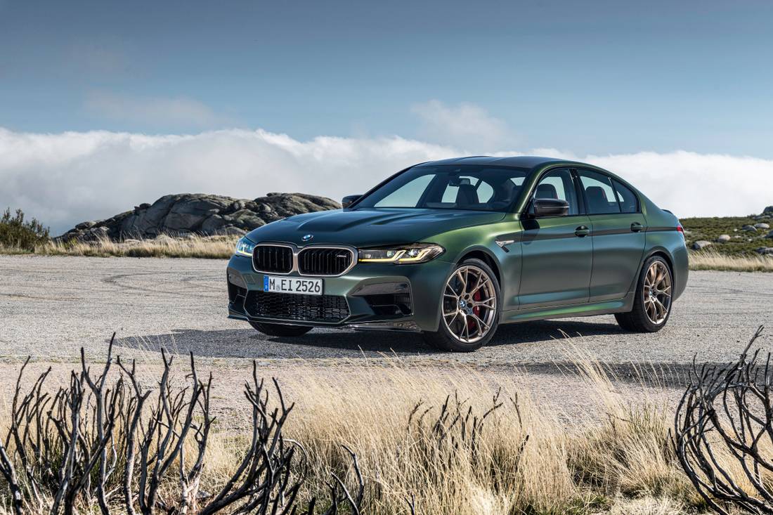 P90411278_highRes_the-new-bmw-m5-cs-01