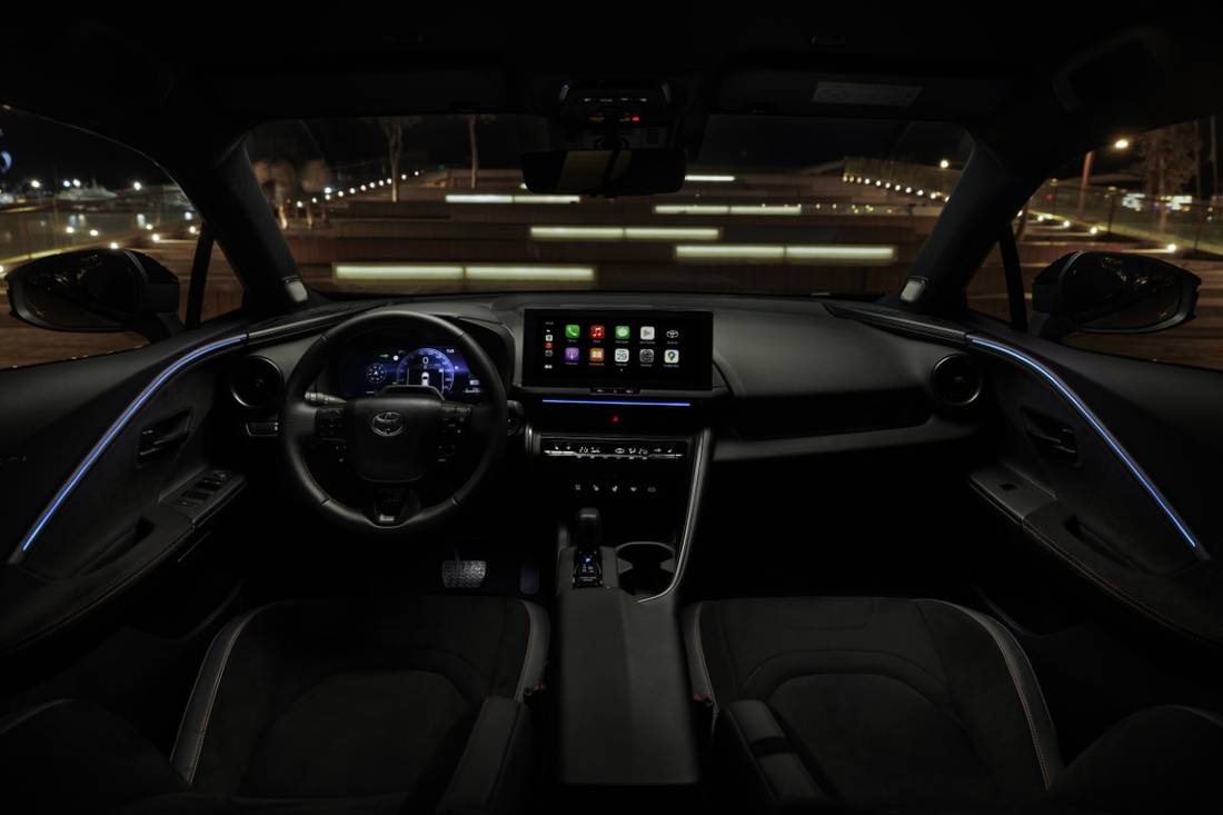 Toyota_C-HR-85