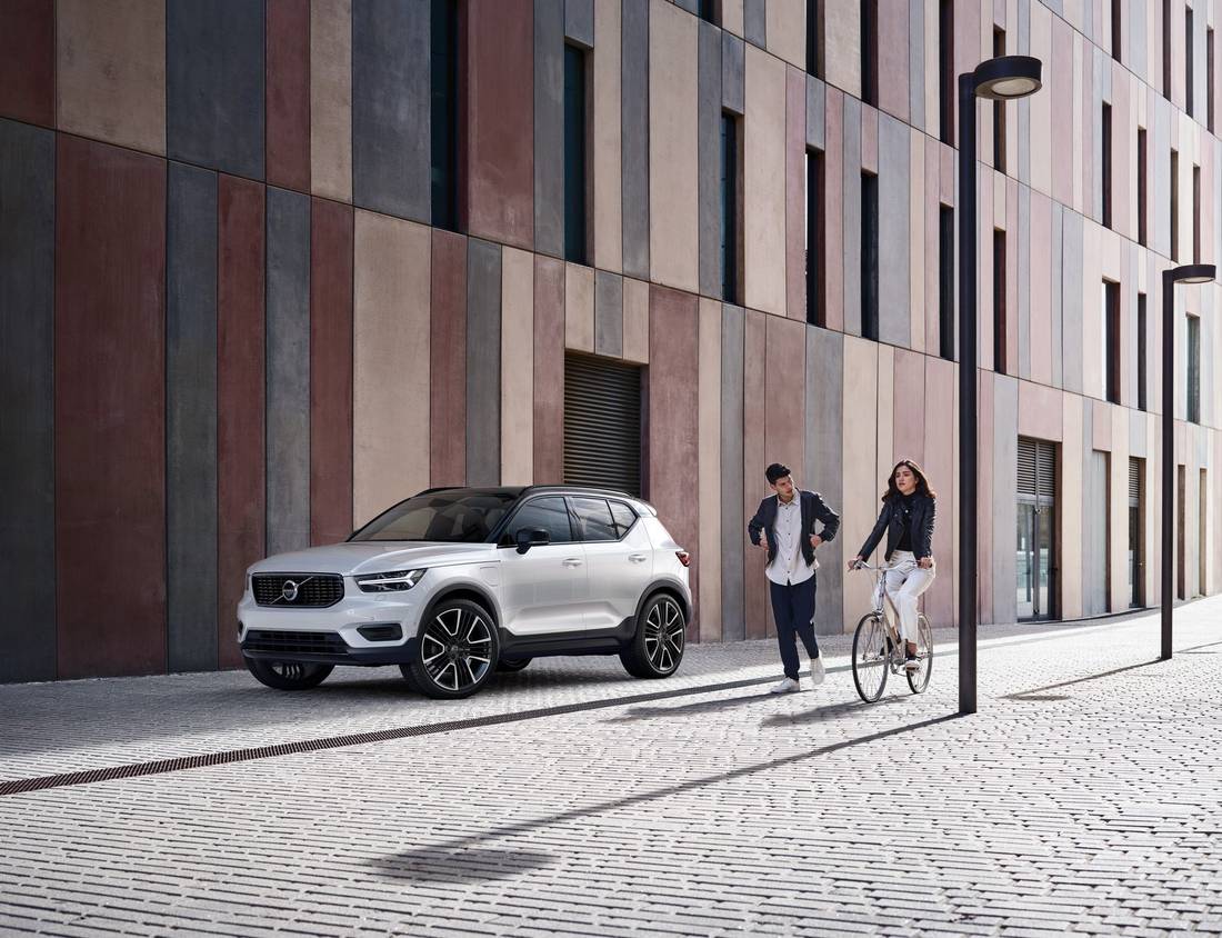 268480_Volvo_XC40_Recharge_T4