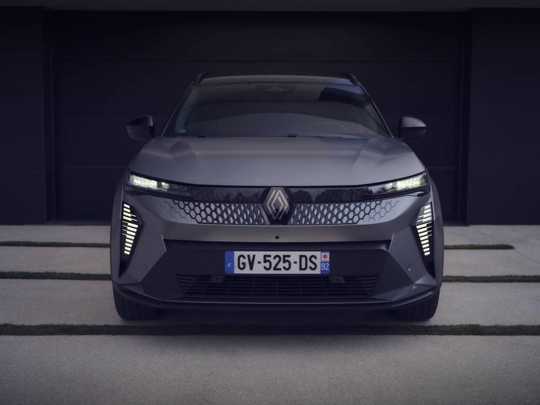 Renault Scenic E-Tech electric - Esprit Alpine Shale Grey (3)