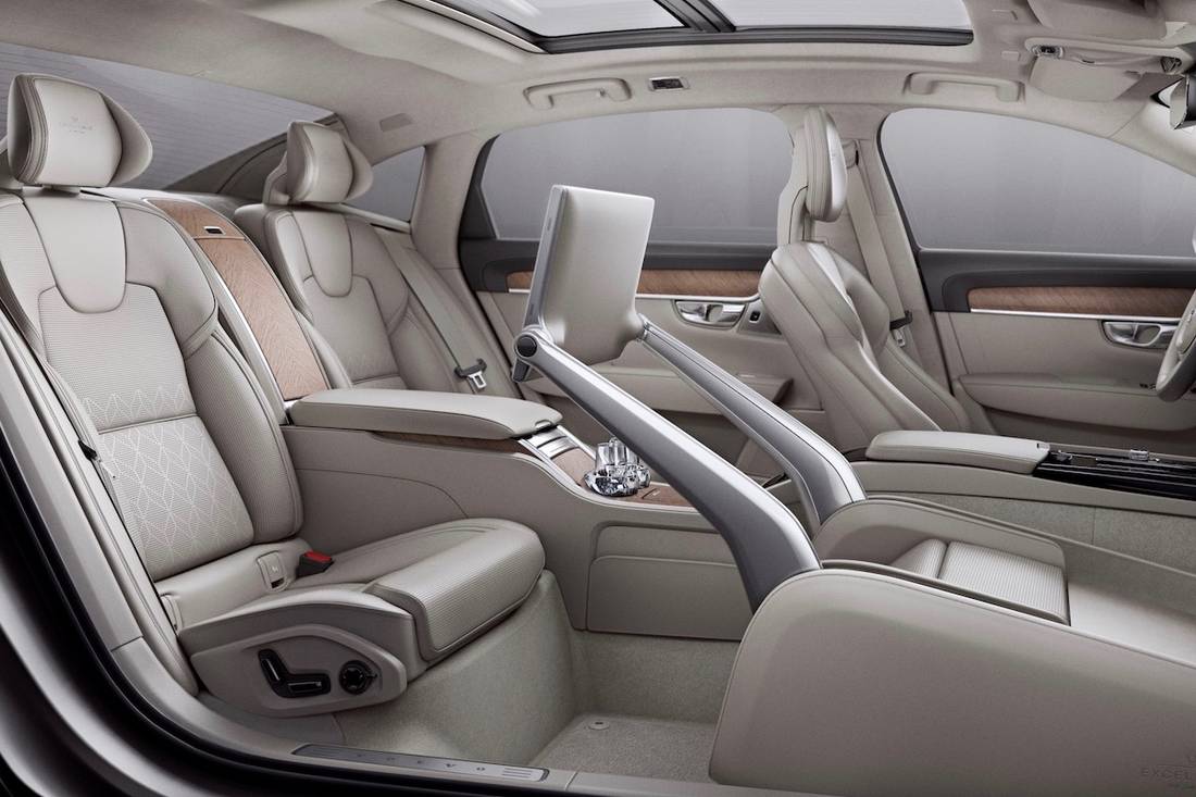 Volvo S90 AS24 4