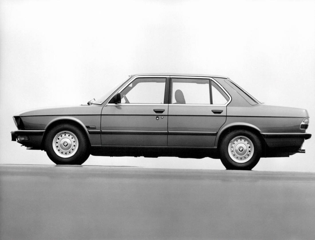 AS24-modelpagina-bmw-520_06