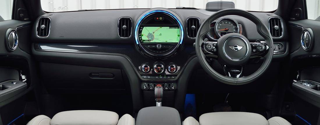 mini-cooper-s-countryman-l-03