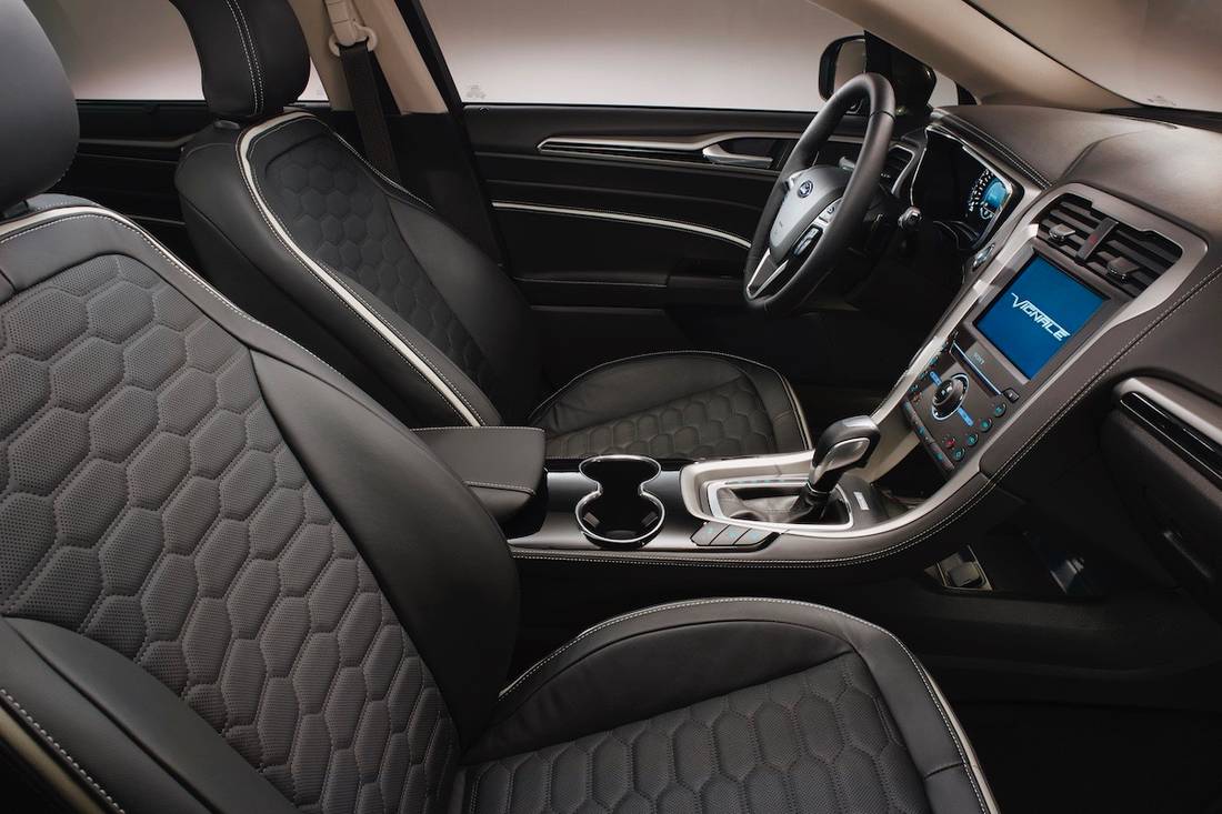 Ford Mondeo AS24 4