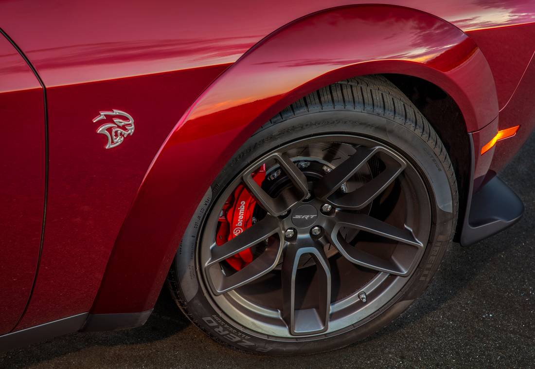 180307_Dodge_Challenger-SRT-Hellcat-Widebody_17