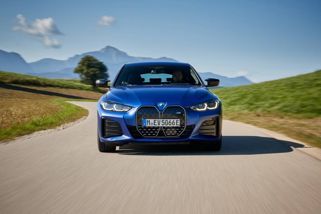 P90439356_highRes_bmw-i4-m50-9-2021
