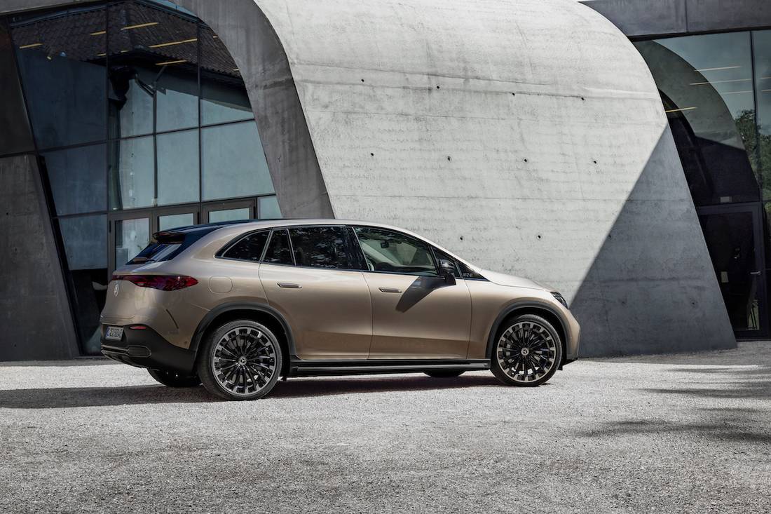 AS24-mercedes-EQE-SUV_03