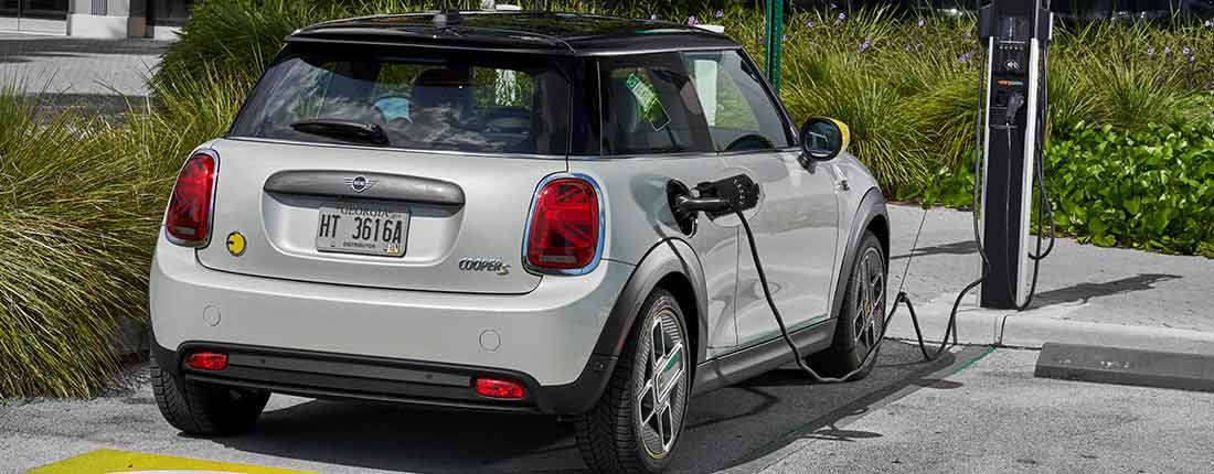 mini-cooper-se-l-04