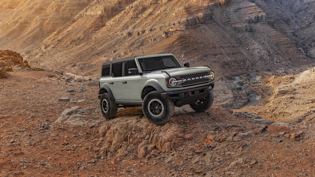2023_ford_bronco_badlands_05_8010