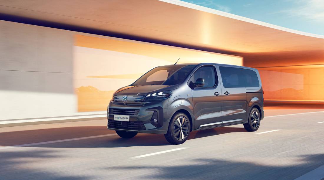 Peugeot Traveller jpg