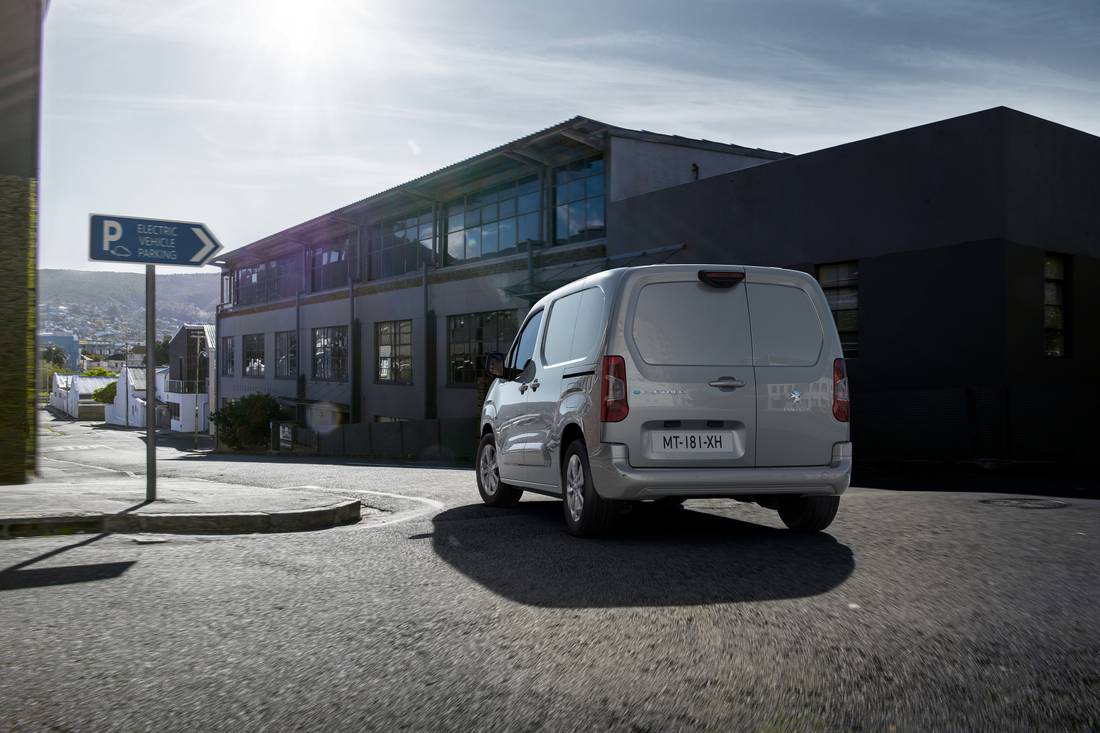 PEUGEOT_PARTNER_2101STYP102