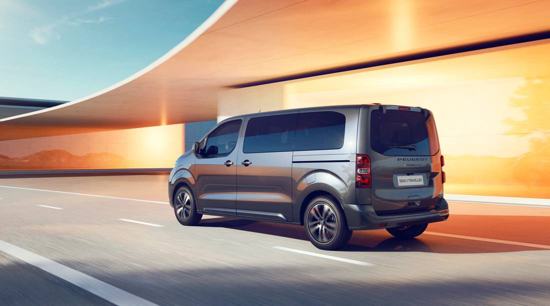 Peugeot Traveller jpg 4