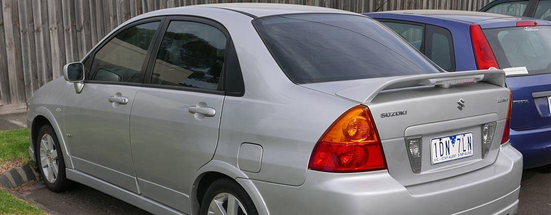 suzuki-liana-l-02