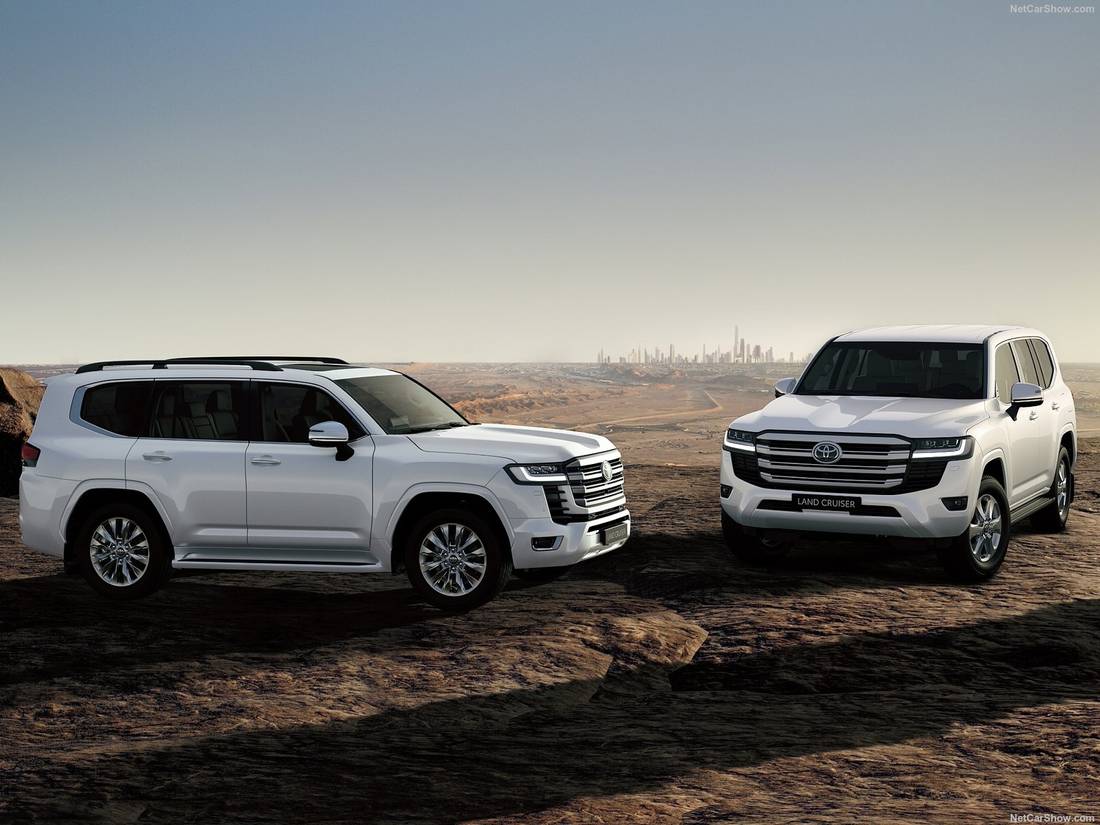 Toyota-Land_Cruiser-2022-1600-07