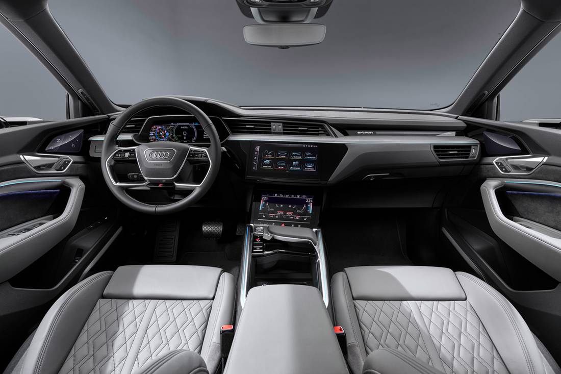 AS24_MMP_Audie-tron-Sportback_3